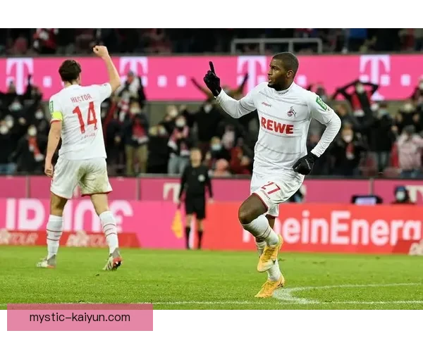 弗赖堡球迷的热情高涨展现出德甲赛场的独特魅力与竞争力增强